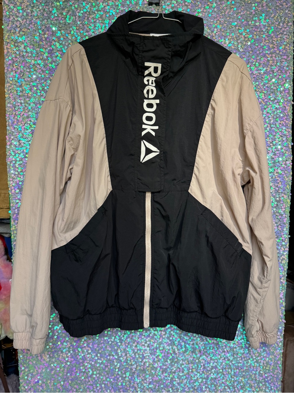 VTG Reebok Black & Tan Focus Track Jacket w. Front Pockets